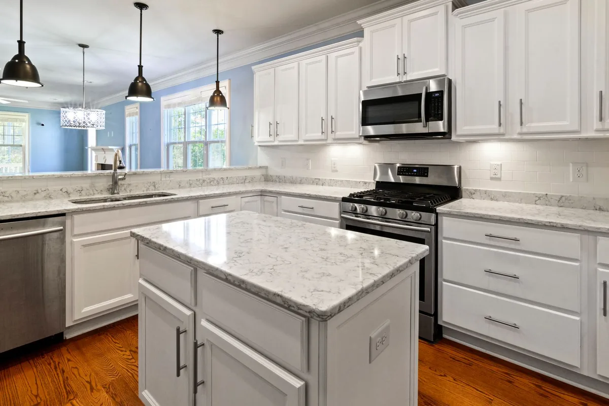 Filth & Squalor Cleanup in Melvindale, MI